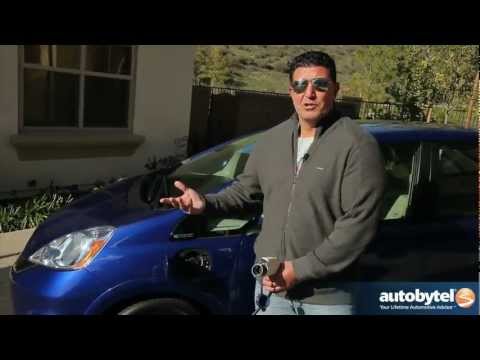 2013-honda-fit-ev-test-drive-&-electric-car-video-review