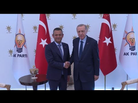 CHP Genel Başkanı Özgür Özel, AKP Genel Başkanı Recep Tayyip Erdoğan'ı ziyaret etti