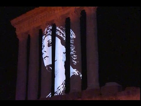 فيروز تعود الى بعلبك وتشعل هياكلها