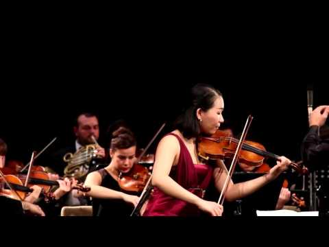 VIVC 2015/ AKAMA Misako- 1st Prize, Gala FINAL