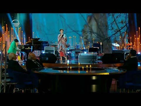 ნუკრი კაპანაძე - „მასწავლე“ | კომპ:ვ.აზარაშვილი, ლექსი:მ.ფოცხიშვილი, როიალთან-ნინო გულიაშვილი