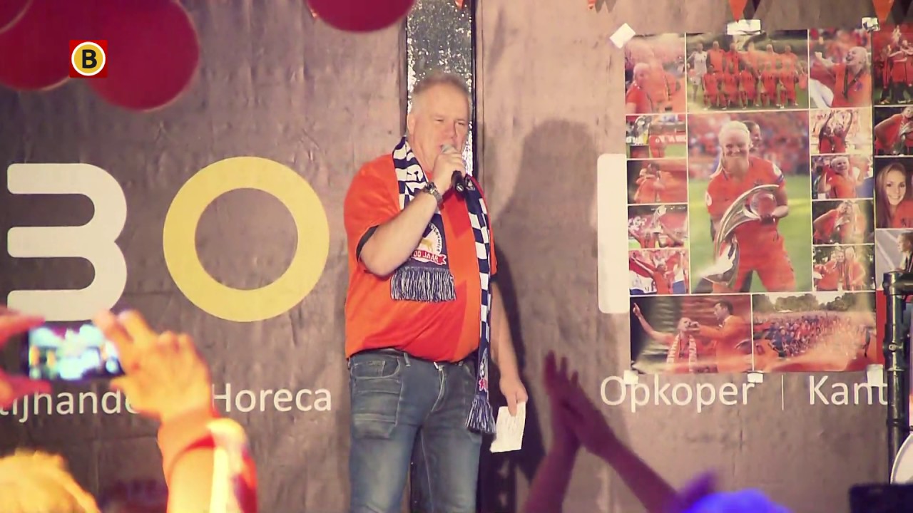 Kijk de huldiging van Kika van Es terug