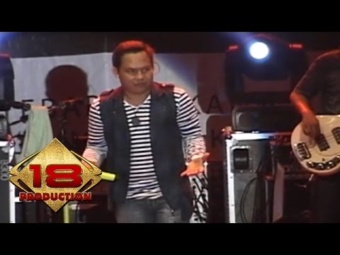 Wali - Si Udin Bertanya (Live Konser Yogyakarta 11 September 2013)