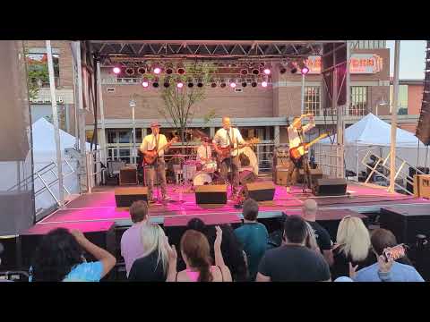 Runaround Sue by Dion DiMucci cover by The Wayouts at Rockin' In The Park 082622 ProAudio2