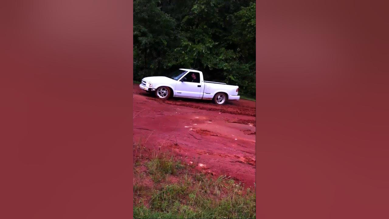 1997 Chevy. S10 stuck in mud YouTube