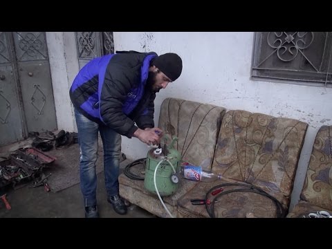 شاب سوري يبتكر وسيلة بسيطة لاستخلاص الغاز من الماء