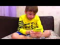 Хелпик Попал в ИГРУ МОРОЖЕНЩИК Ice Scream в РЕАЛЬНОЙ ЖИЗНИ Папа ОТПРАВЛЯЕТСЯ в Игру Спасать Хелпика Хелпик Попал в ИГРУ МОРОЖЕНЩИК Ice Scream в РЕАЛЬНОЙ ЖИЗНИ Папа ОТПРАВЛЯЕТСЯ в Игру Спасать Хелпика
