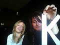 kim en lara leukste filmpje