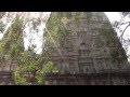 Meditando en la estupa de Bodhgaya