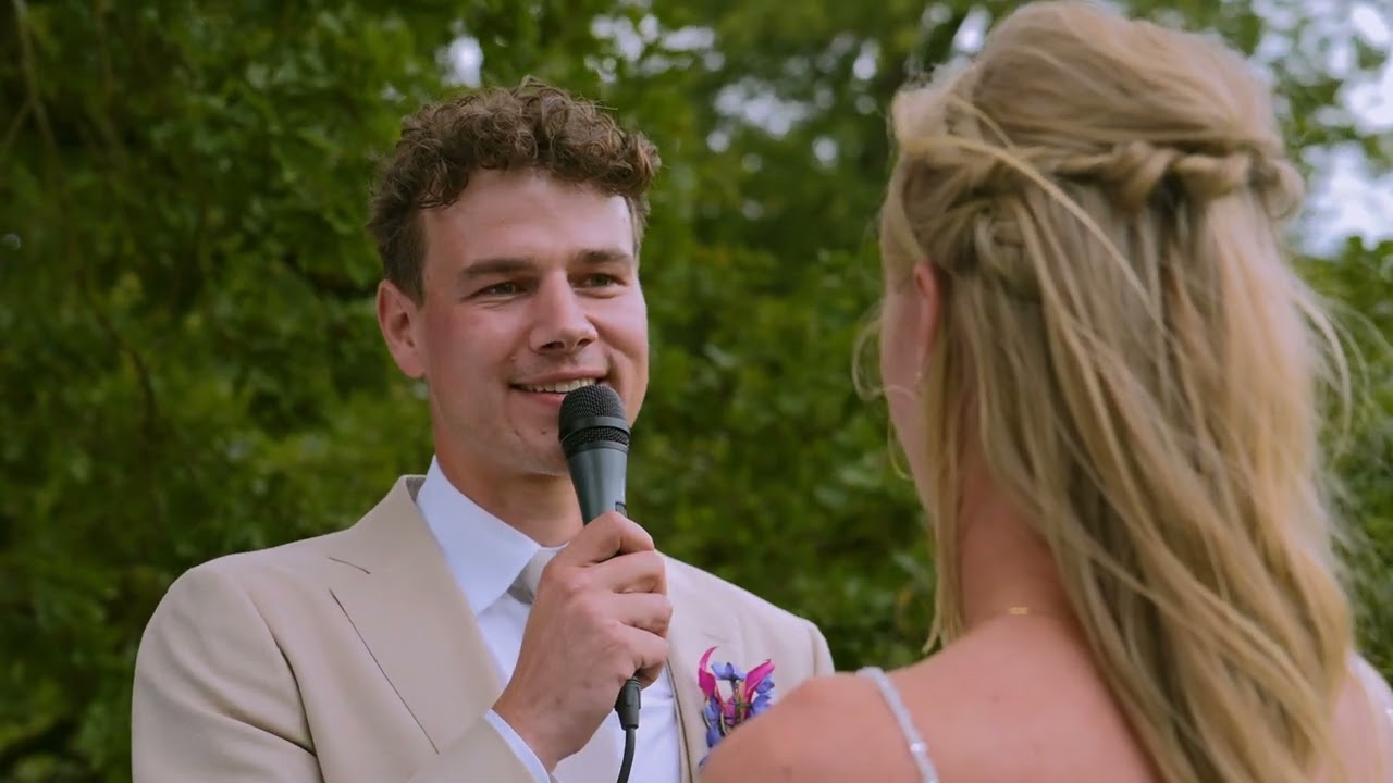 Sascha en Jort in hun trouwfilm