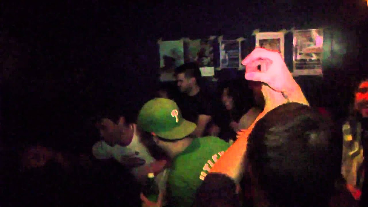 Uzuhi - 'Sweet Lovely Chocolate Smile' - Live at The Fire in Philadelphia - October 8th, 2010