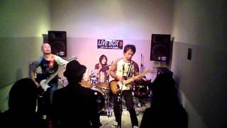 【島村楽器イオン日吉津店】LIVEBOX2011 Vol.8　715(なないちご)
