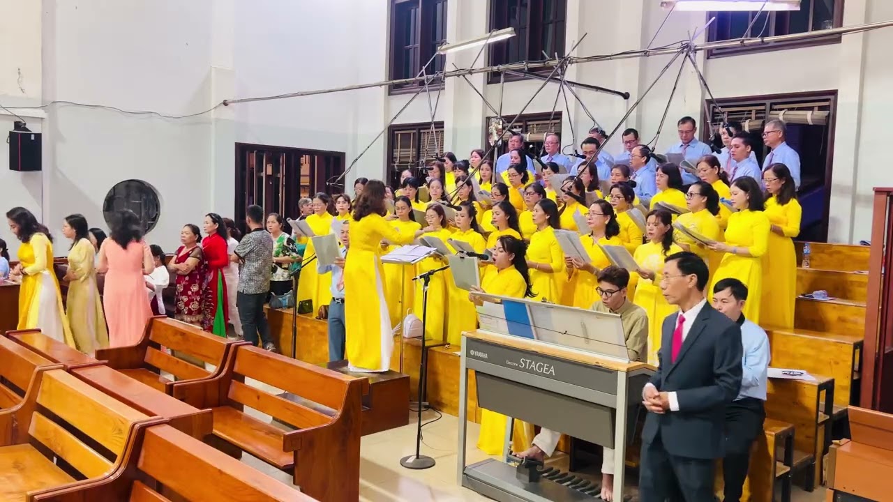 Phút Giao Thừa | ST: Vũ Mộng Thơ - Nguyễn Duy