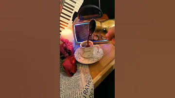 ياعيون عطشانه عطشانه سهر 