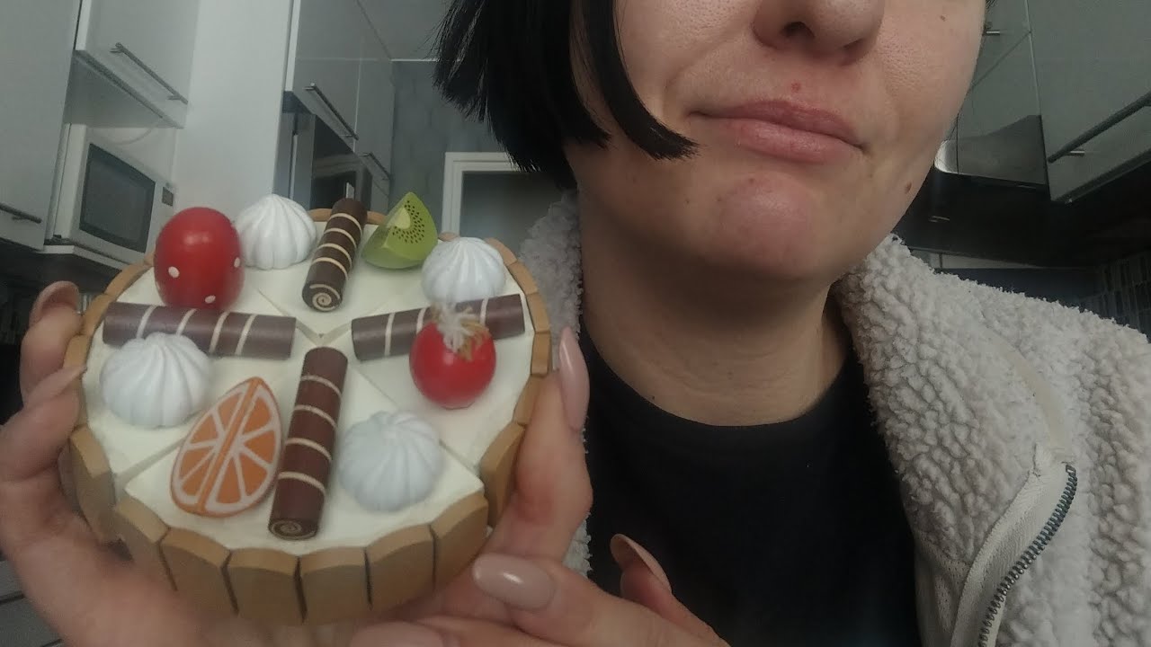 ASMR på svenska- Matar dig med tårta 🍰