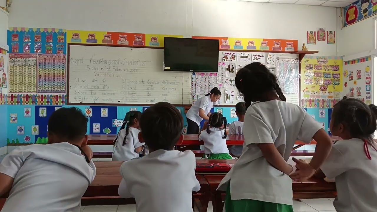 ประดิษฐ์ ช่อดอกไม้ ( Bouquet ) 💐 Happy Valentine's day 🌹💘💌 อนุบาล 3