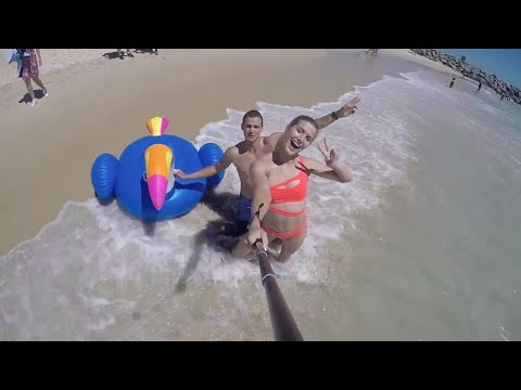 Tou-can play that game! Eugenie and Vasek hit the beach | Mastercard Hopman Cup 2018