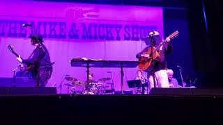 Soundcheck Cant Judge A Book By Looking At The Cover