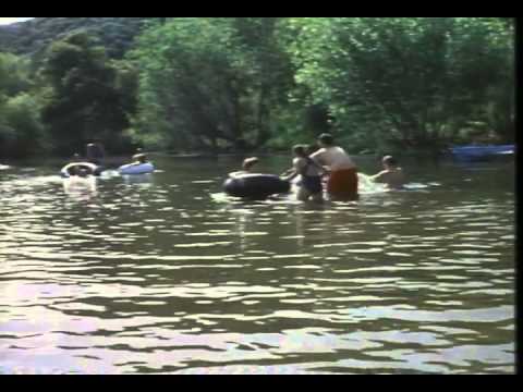 Piranha Trailer 1995