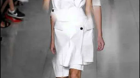 DKNY SPRING/SUMMER 2016 READY-TO-WEAR NEW YORK