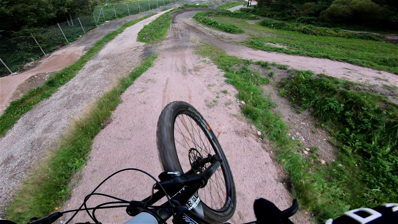 Downhill at Malminkartano (Helsingin DH)