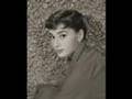 In Erinnerung an Audrey Hepburn "Comments please!!!!!!!!!!!"
