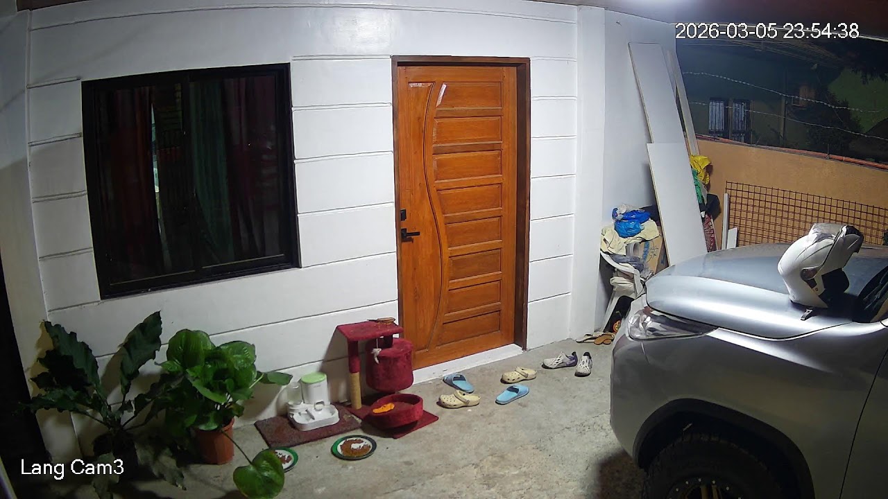 LANG Cam3 Maria's Doorstep