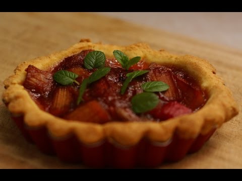 Wideo: Gotowanie Tarty Z Rabarbarem