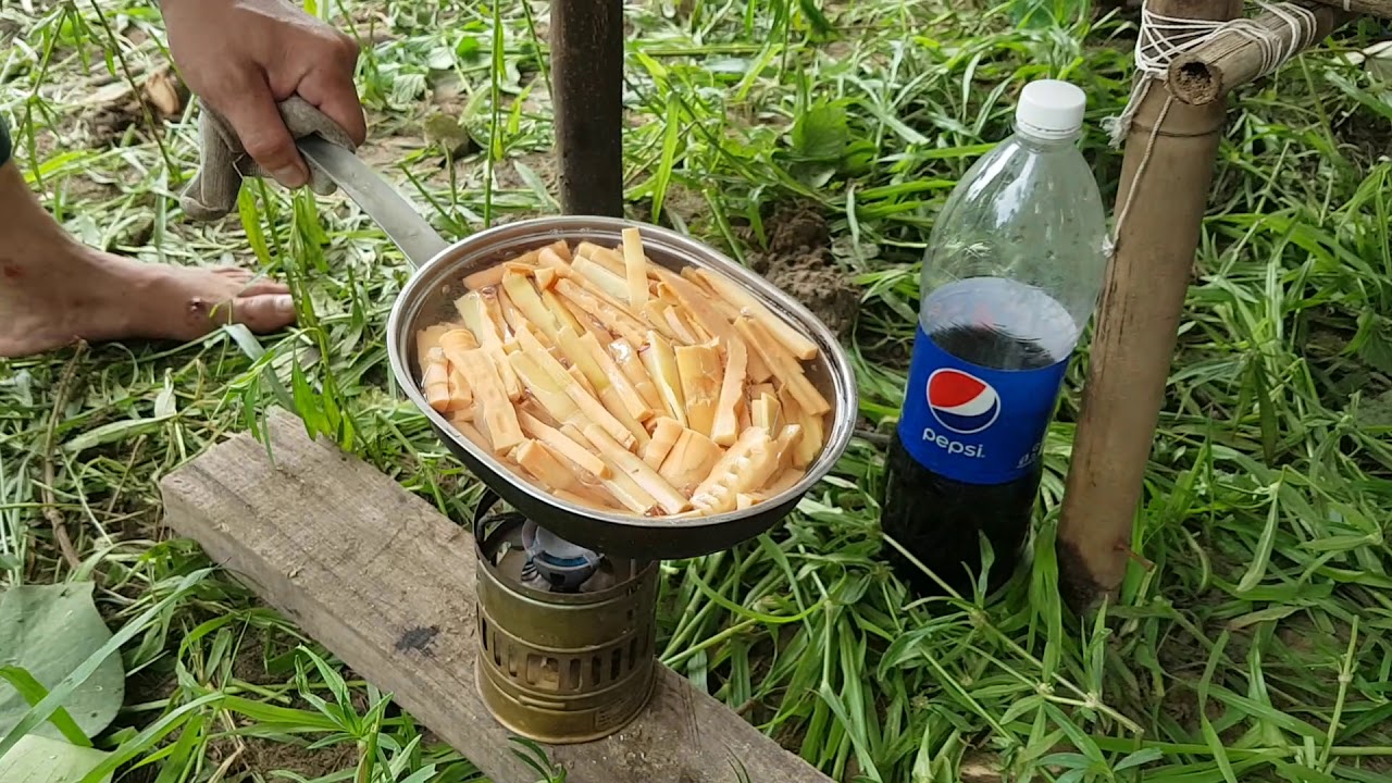 Svea 123 fuel oil stove, camping backbacker's stove kit made in Sweden test Viet Nam camping