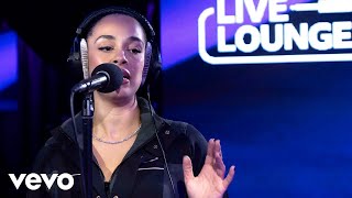 Jorja Smith - A Couple Minutes (Olivia Dean cover) in the Live Lounge