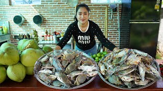 '' Blue crabs recipes '' Yummy blue crabs cooking with country style - Cooking with Sreypov