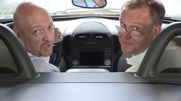 Attention-grabbing original videos for internal communications