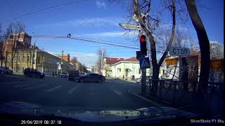 2019 0429 083630 589 cut 001