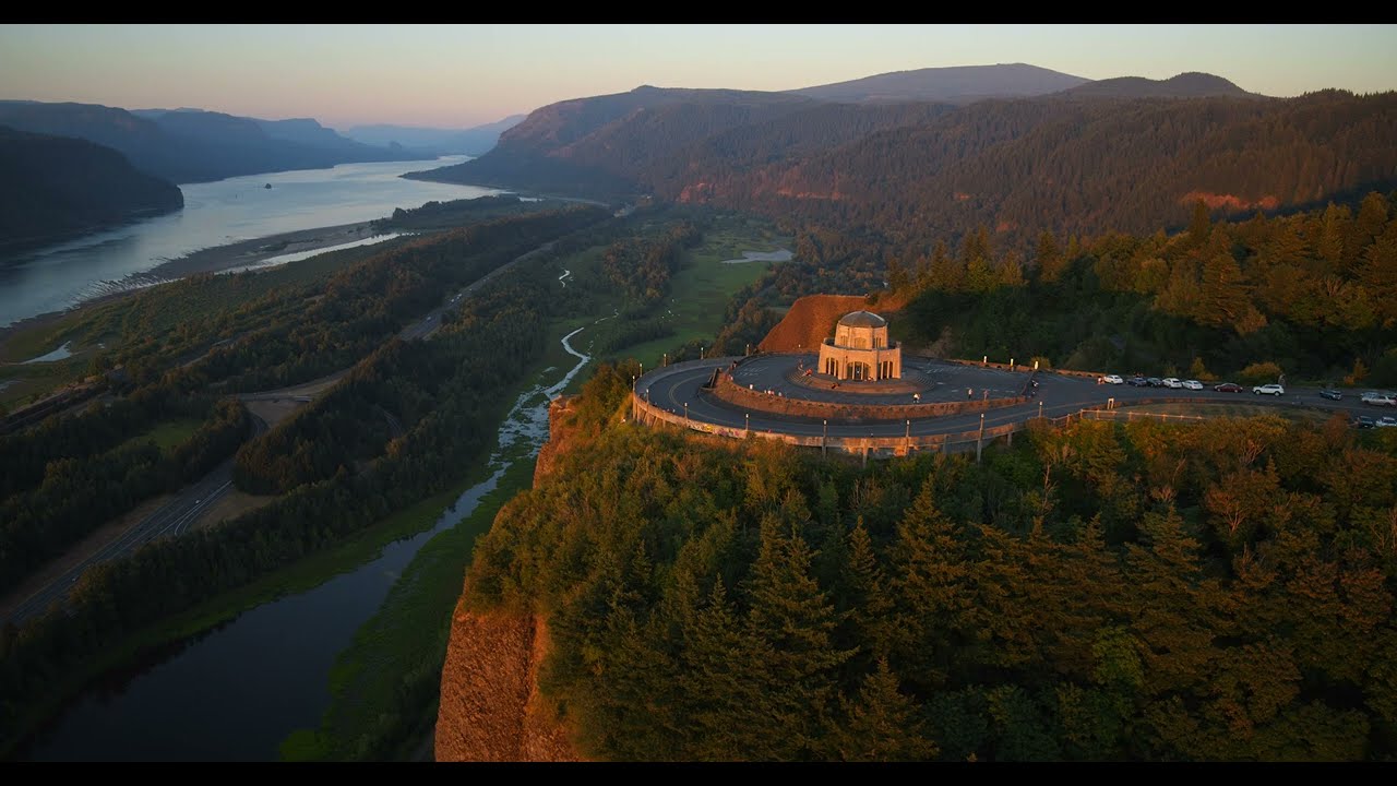 Vista House at Crown Point Oregon