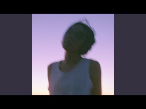 Maika Loubté - Mist