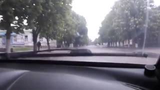 Новости Украина сегодня Sloviansk   Taxi Driver Shouts 'Get Home'(, 2014-05-05T16:08:36.000Z)