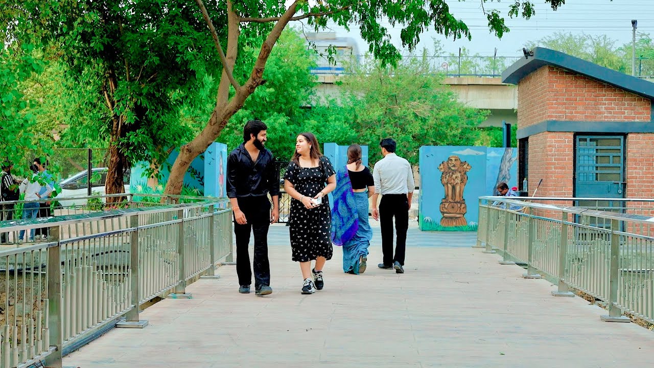 Bachpan Ke Dost Ka Mazak Banaya || Shekhar Pant Videos