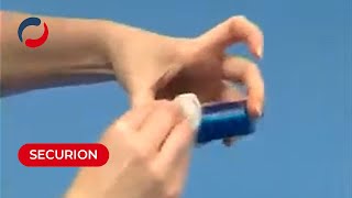 Evolis Securion | Service the cleaning rollers