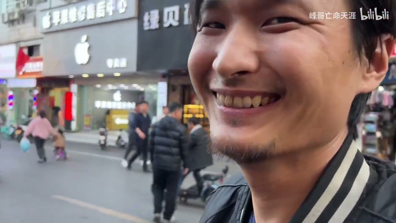 峰哥纪录片：二次元JK小姐姐拯救挂壁躺平老哥！