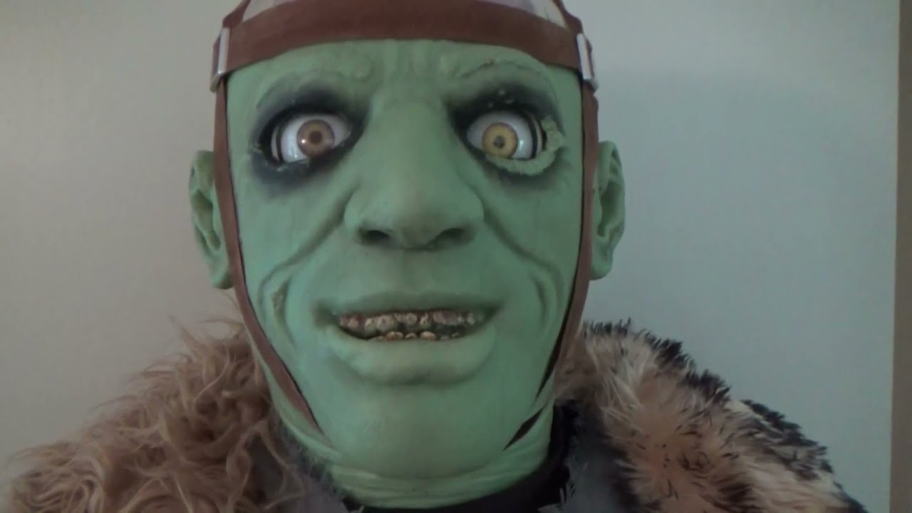 Indoor Halloween Decorations (2016) PART TWO~(The Gemmy Fan)