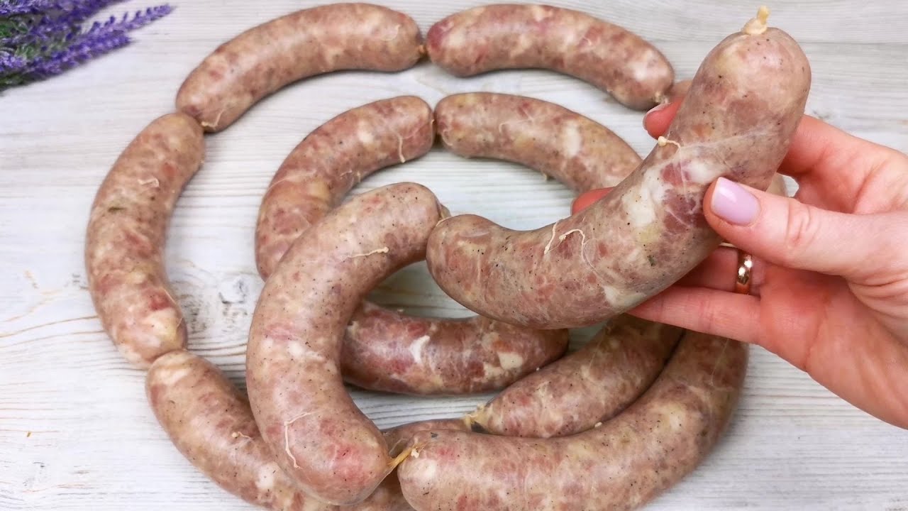Вкусные и сочные домашние колбаски. Кто угодно может справиться с рецептом