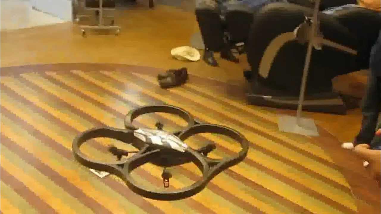 1416 США Магазин Brookstone Шпионские штучки и приколы - YouTube