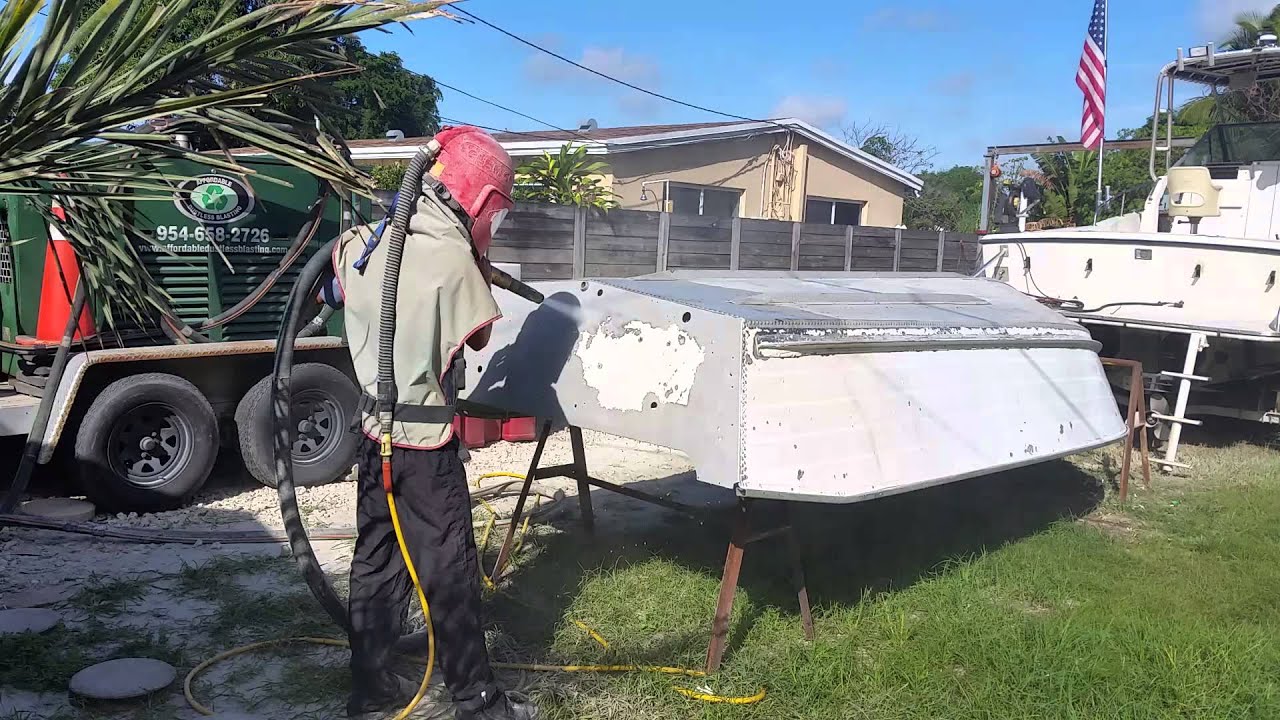 Dustless Media Blasting of Aluminum 16ft Grumman Boat. YouTube