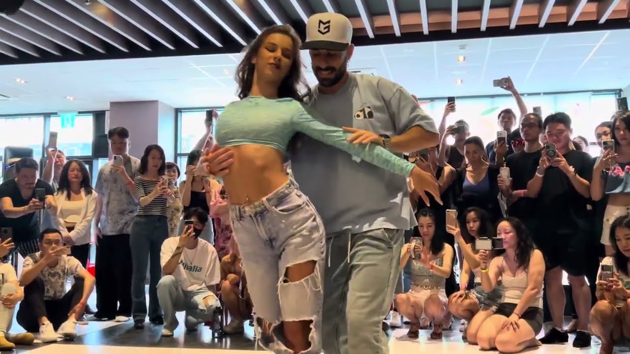 220623 Gero y Migle Workshop Demo in JLCF Day 1 / Bachata Rosa - Juan Luis Guerra
