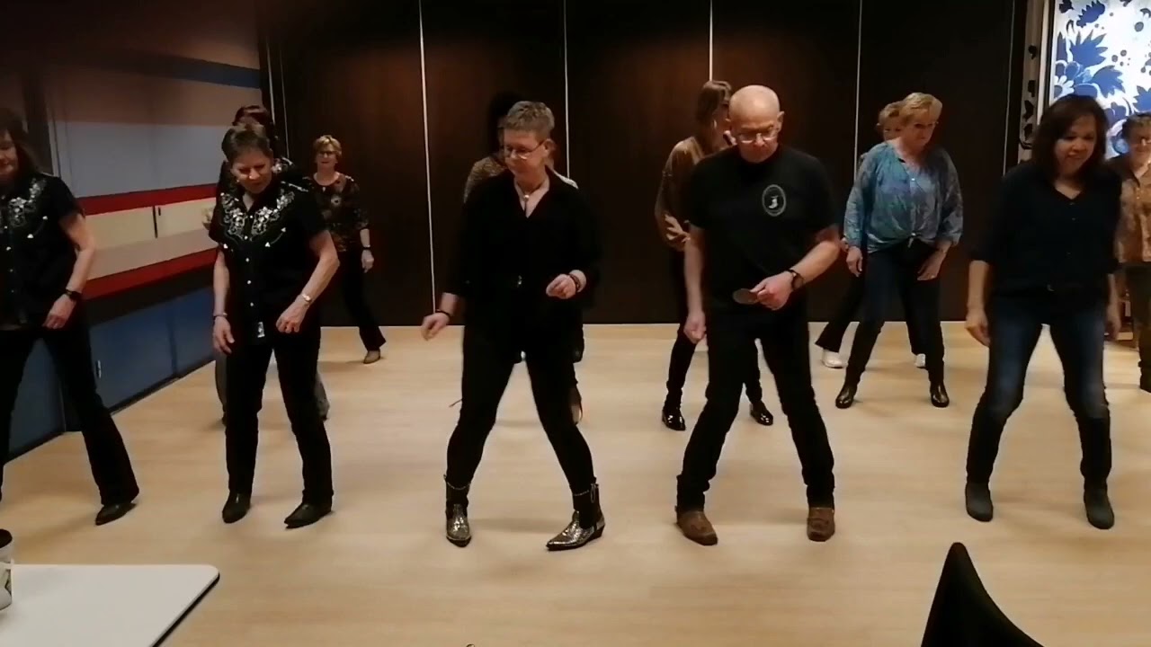 Line dance : Don't Cry (Gerry Bekkers, NL Feb. 2023)