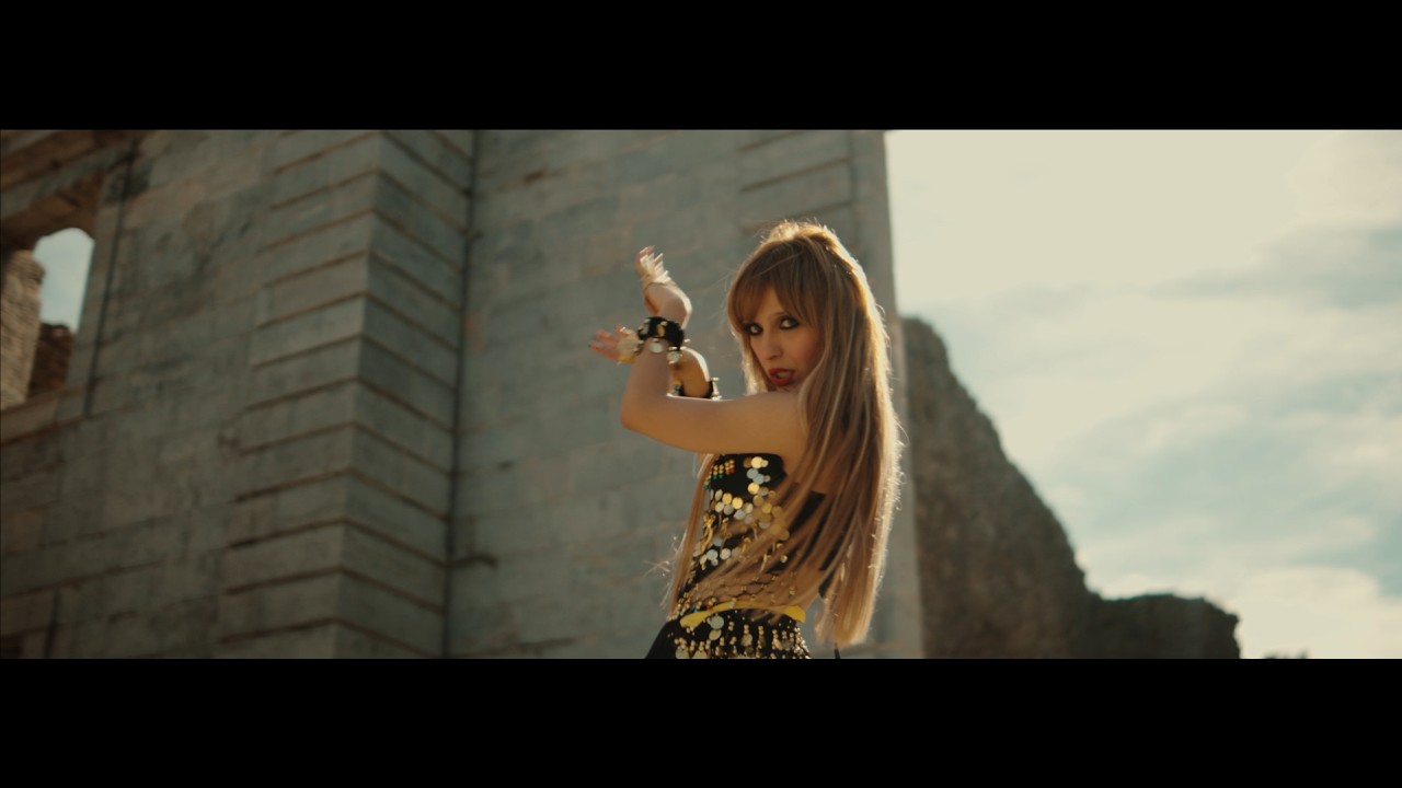 Mina Warren - Lost In My Pyramid (Official Video)