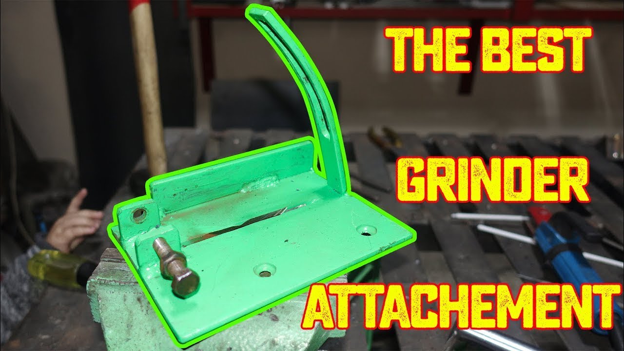 Angle grinder base for straight cuts 