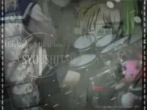 ﾌﾞﾗﾝｸ２年のﾘｱ高が『初音ﾐｸの暴走と消失』を叩いてみた‐ニコニコ動画(夏)