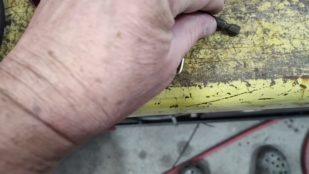 Kawasaki Ridge fix for passenger door popping open