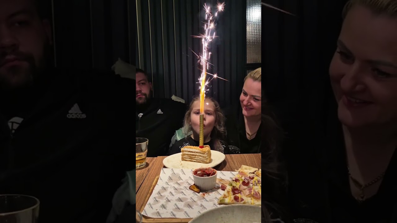 С днем рождения доченька)))